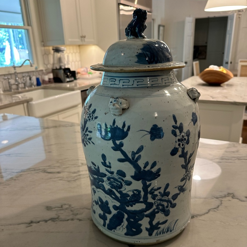 Legend of Asia temple jar